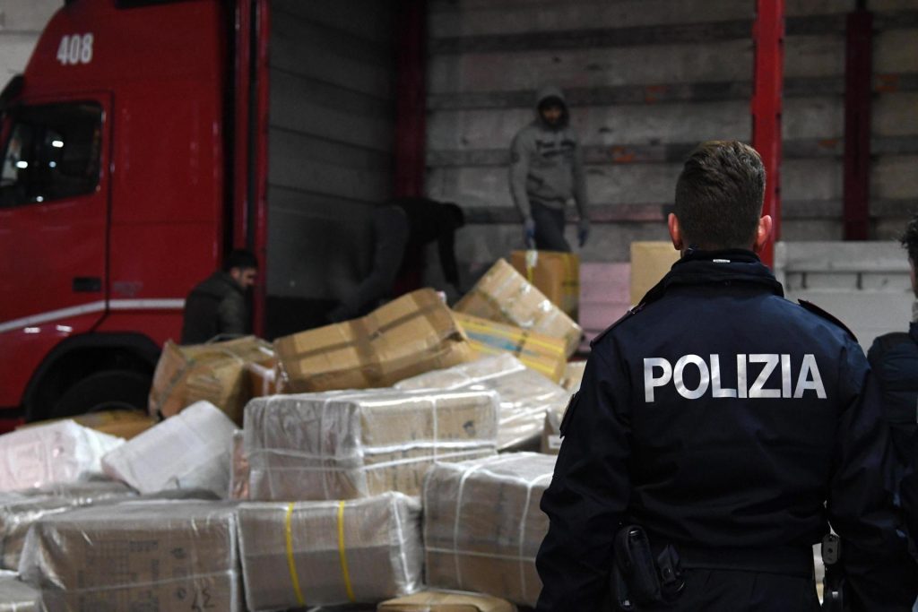 * Rome Double Murder Tied to Chinese Triad Feud in Europe