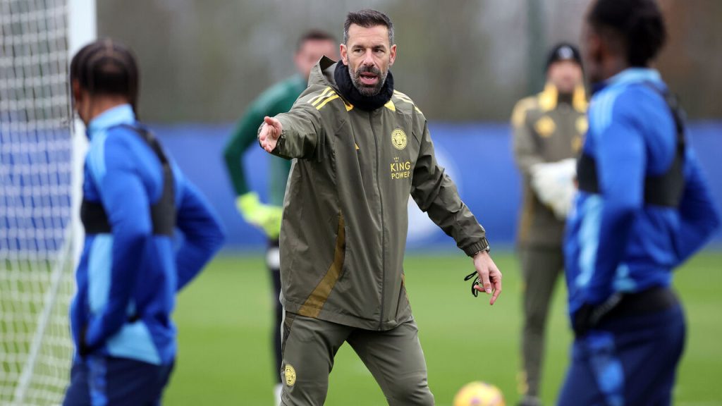  Ruud Van Nistelrooy Astonished by Offers After Manchester United Spell