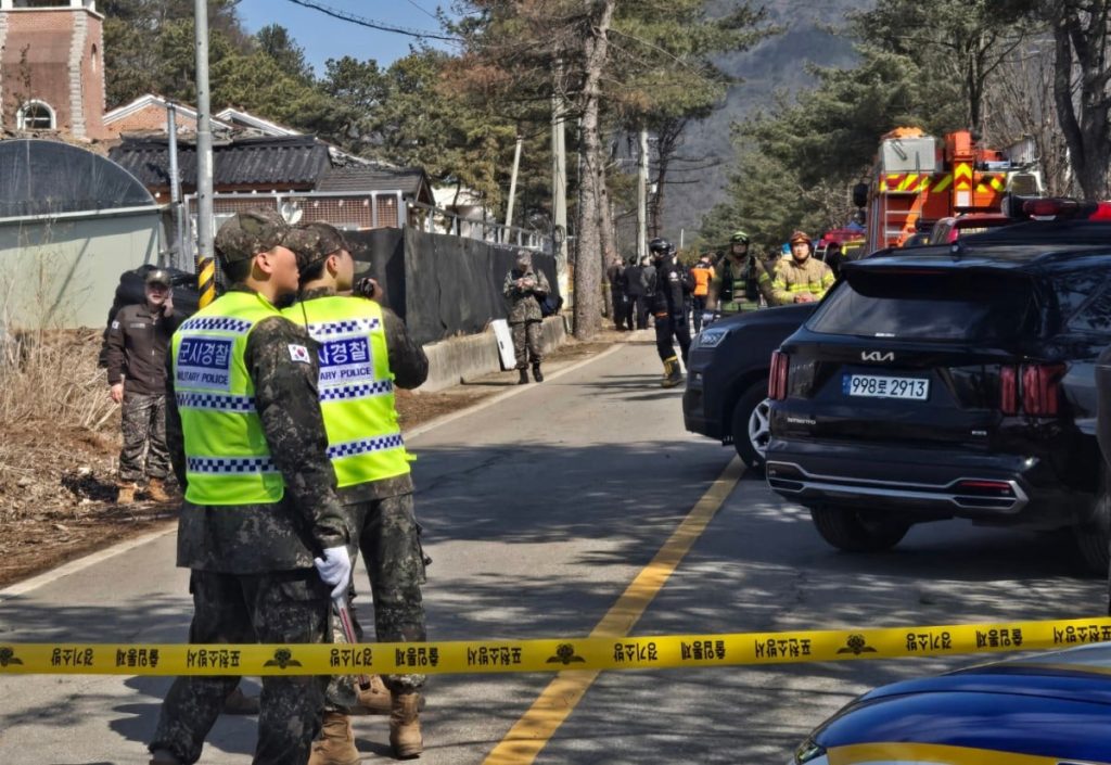 S. Korea Military Jet Accidentally Drops 8 Bombs, Injuring Civilians