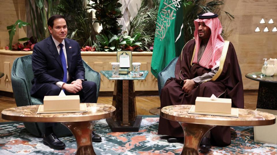 Saudi Hosts High-Stakes US-Russia Meeting, Ukraine Left Out