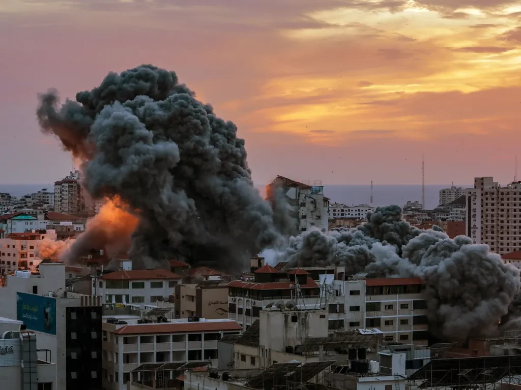 Seven-Time Formula One Champion Lewis Hamilton Urges End to Israel's Gaza Attacks