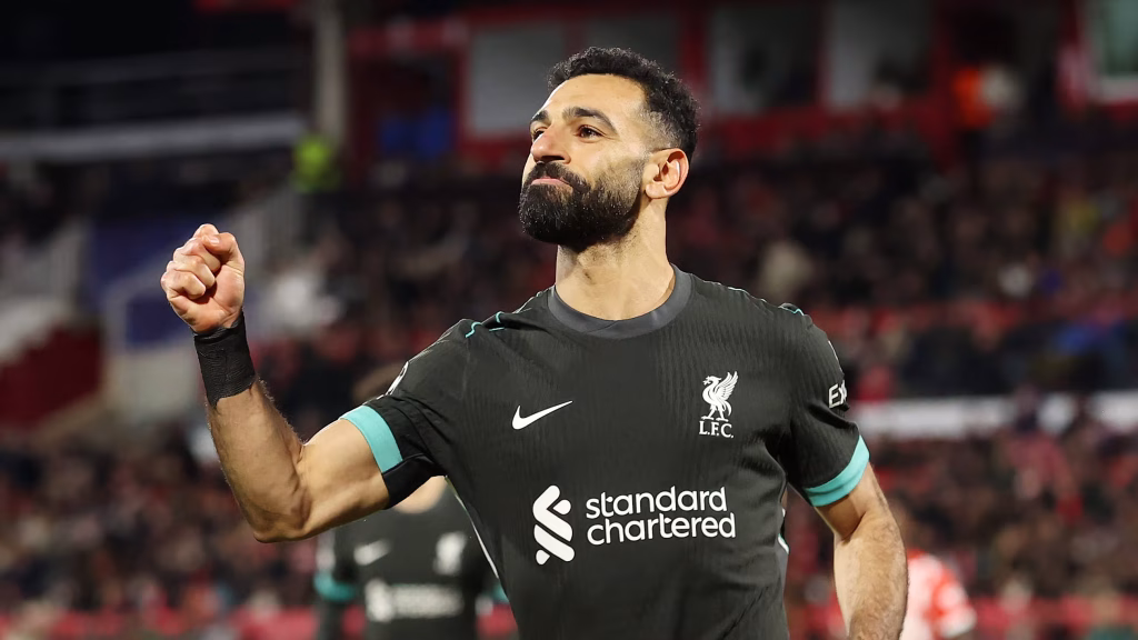 Slot Advises Salah Against Saudi Move, Calls for New Liverpool Contract