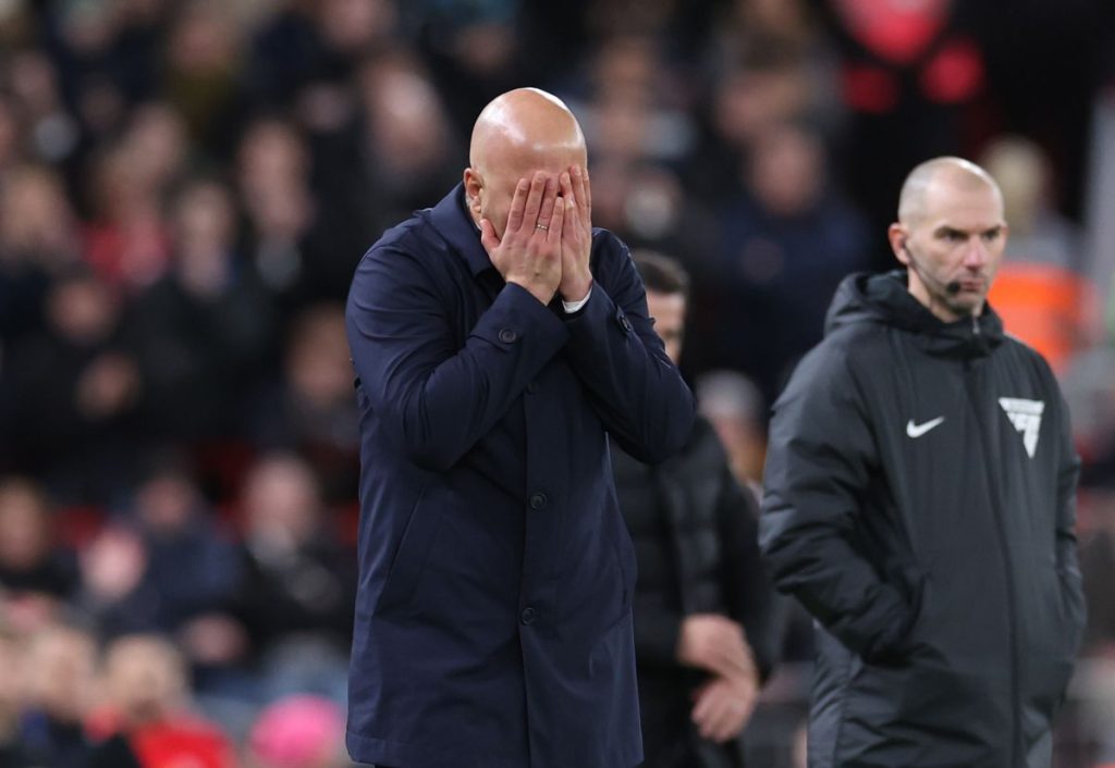 Slot Urges Fans and Players to Treat Southampton Clash Like a Final