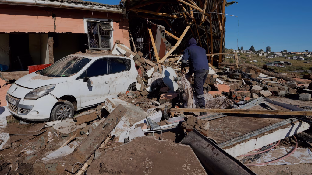 South Africa Flood Death Toll Climbs to 86; Search Continues