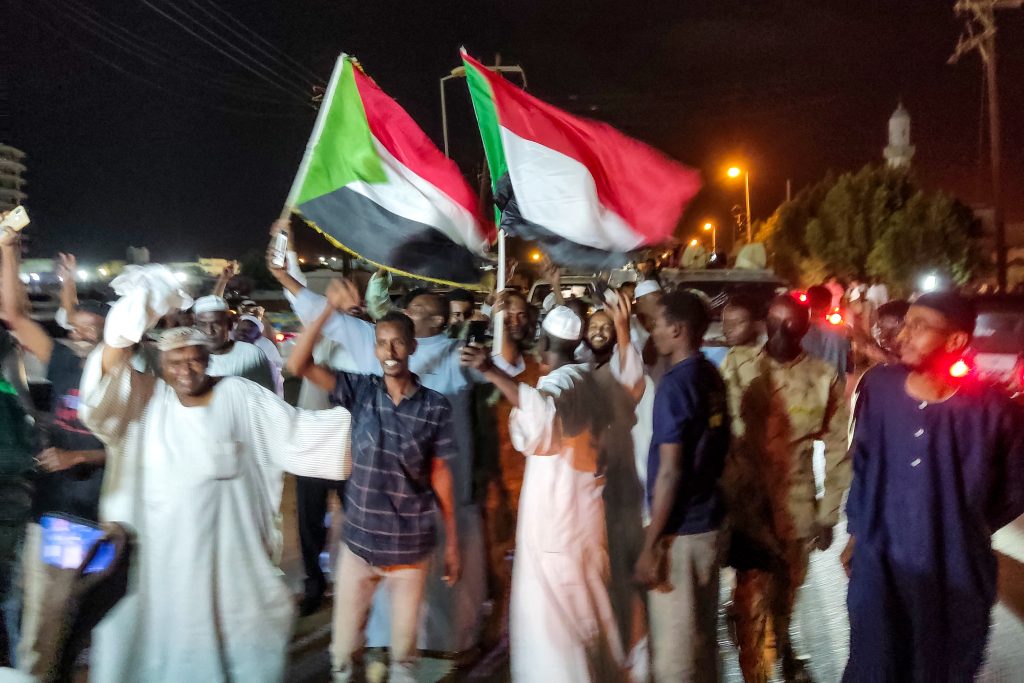 Sudan Army Reclaims Khartoum Airport From Paramilitaries