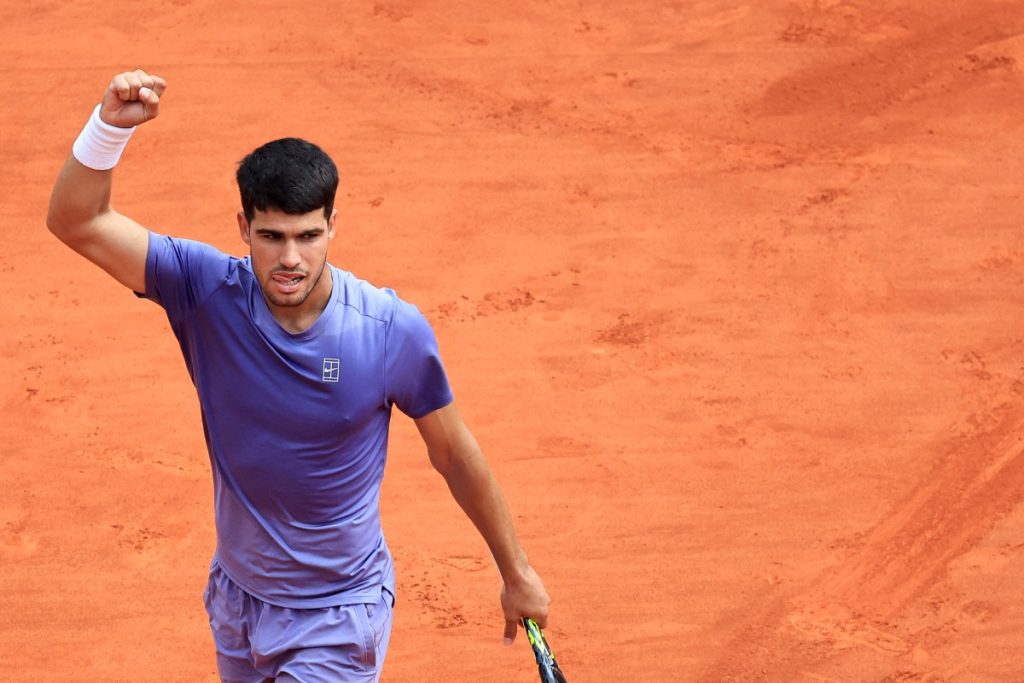 Alcaraz Cruises Past Draper into Italian Open Semifinal