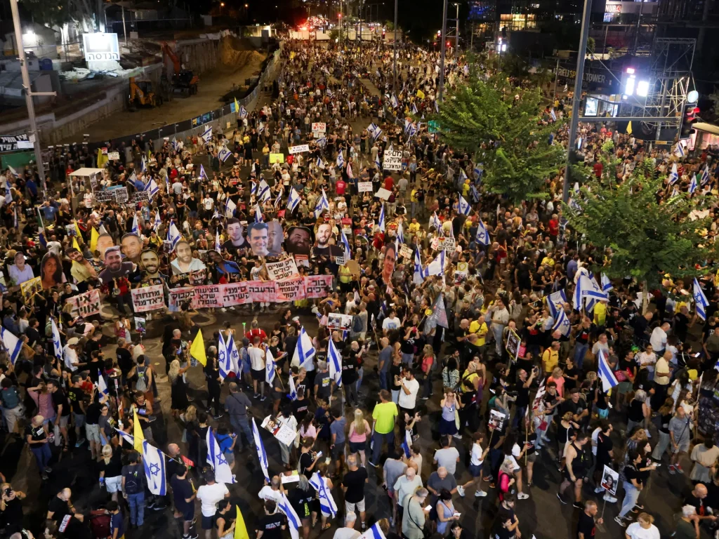 Thousands of Israelis Rally for Release of Gaza Hostages