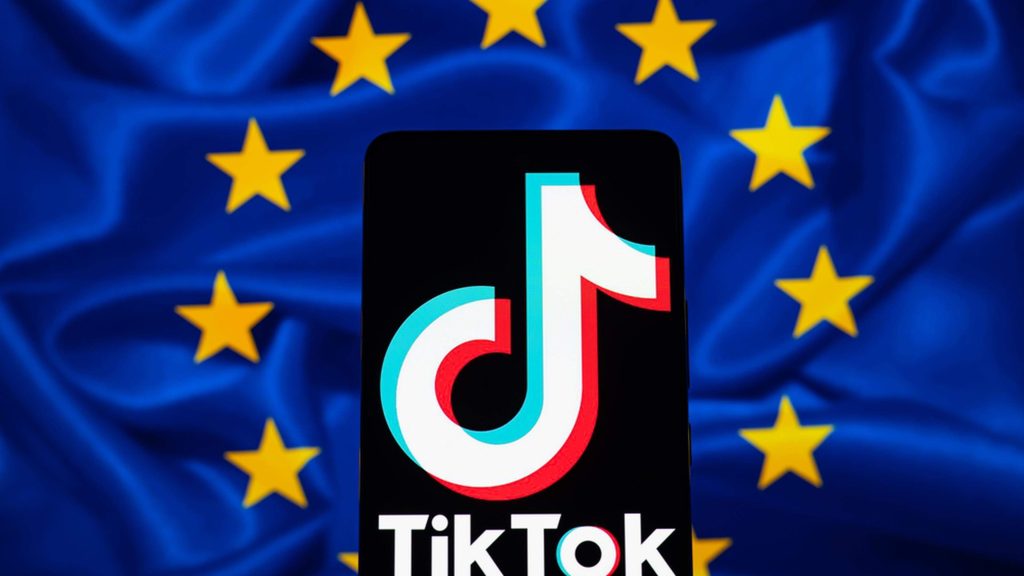 Tiktok-logo-on-phone (News Central TV)