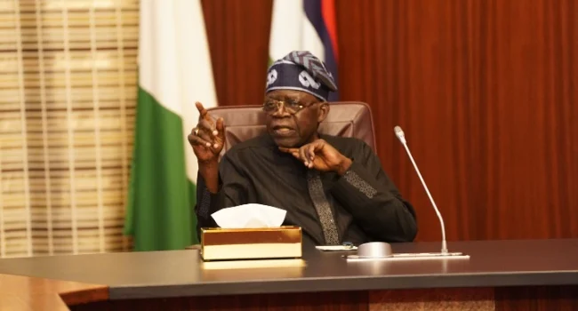 Tinubu Holds Talks with Lagos Assembly Members at Villa