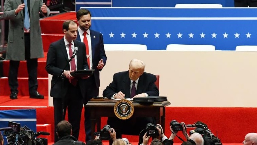 Trump Sets EU Tariffs at 25%, Announces April Duties for Canada and Mexico