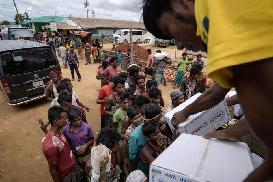 UN Cuts Food Aid for Rohingya Refugees Due to Funding Shortage