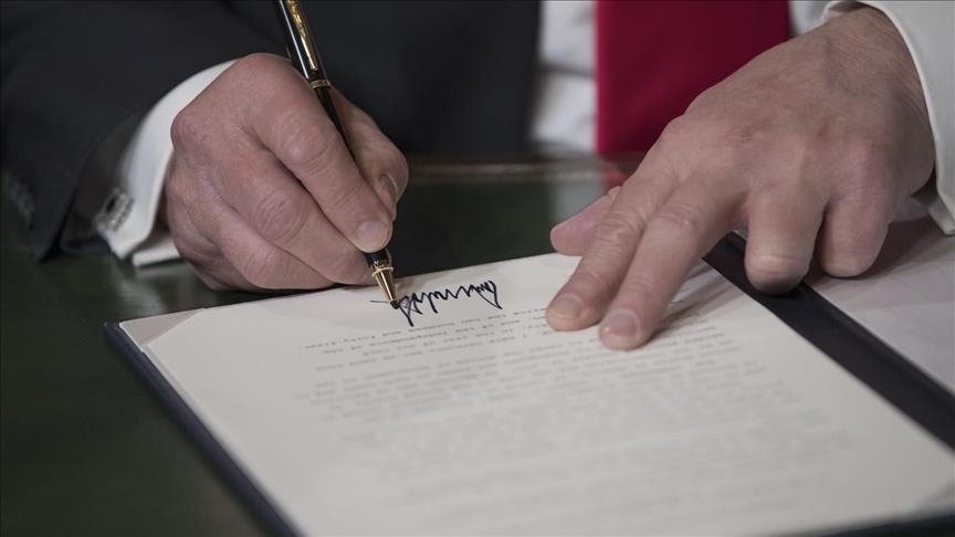 US Judge Blocks Trump’s Birthright-Citizenship Ban