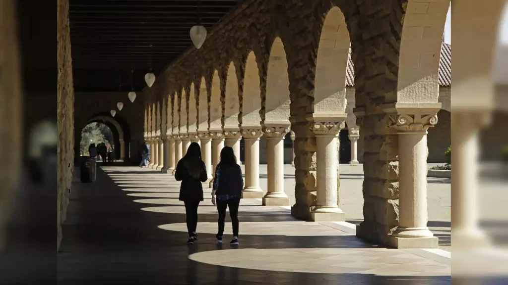 US Universities Report Unnotified Visa Revocations of International Students