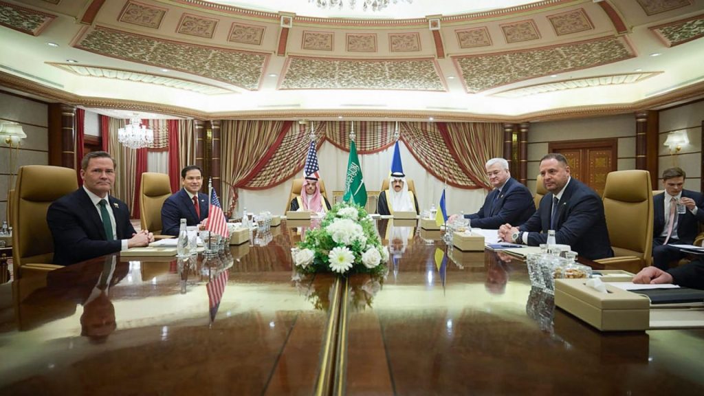 Ukraine Ceasefire Talks Set for Sunday in Saudi Arabia, US Envoy Confirms