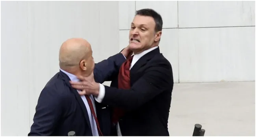 (VIDEO) Violence Erupts in Turkish Parliament Over Jailed Colleague