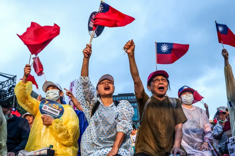 Voters (News Central TV)