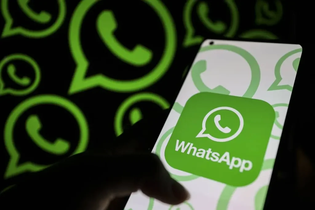 WhatsApp Confirms Israeli Spyware Used to Hack Journalists, Civil Society Members