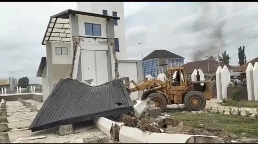 Cenotaph (News Central TV)