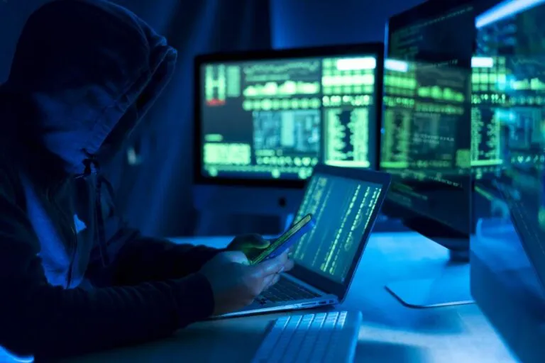Kenya Investigates Presidential Web Breach