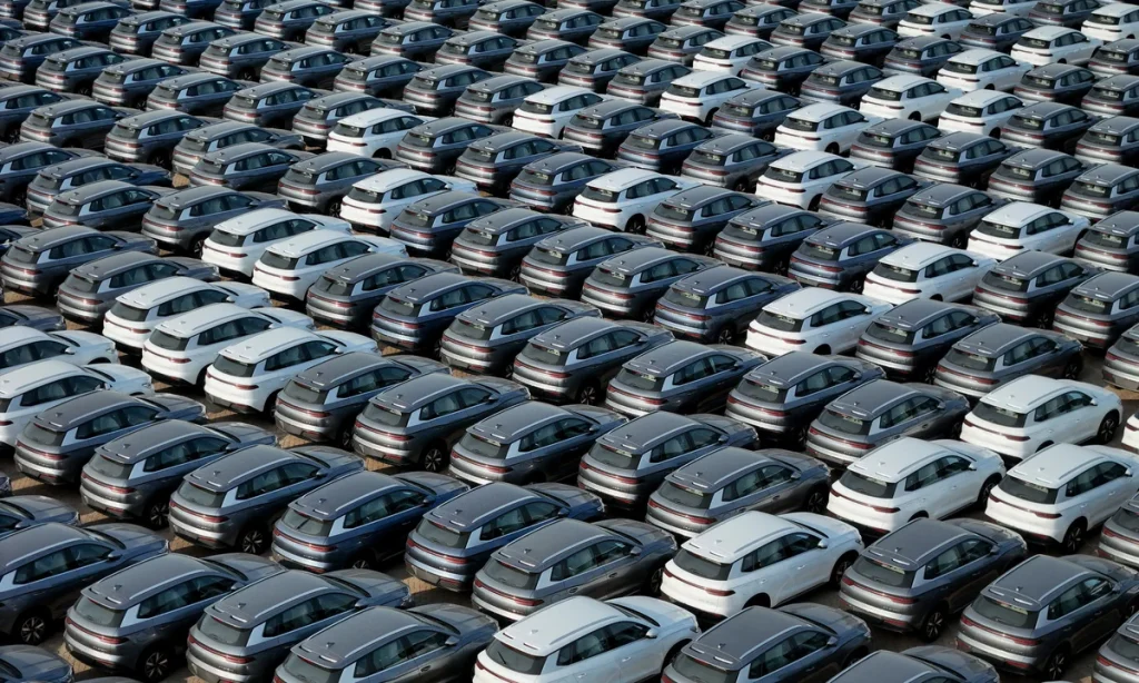 Canada plans to slam a 100% Tariff on Chinese EVs