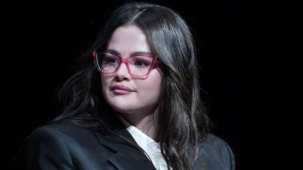 Selena Gomez (News Central TV)