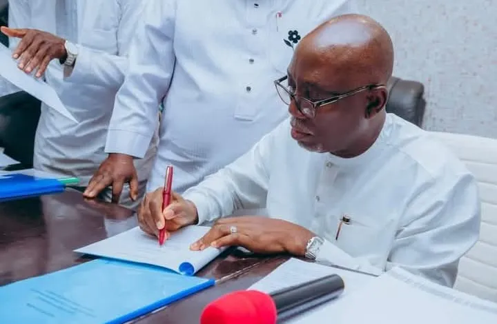 Ondo Governor Aiyedatiwa Grants Clemency to 43 Inmates