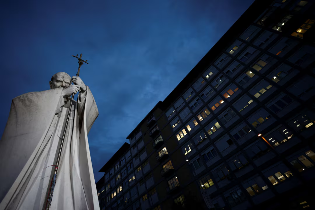 Pope Francis Out of Immediate Danger, Vatican Says

Image: Reuters