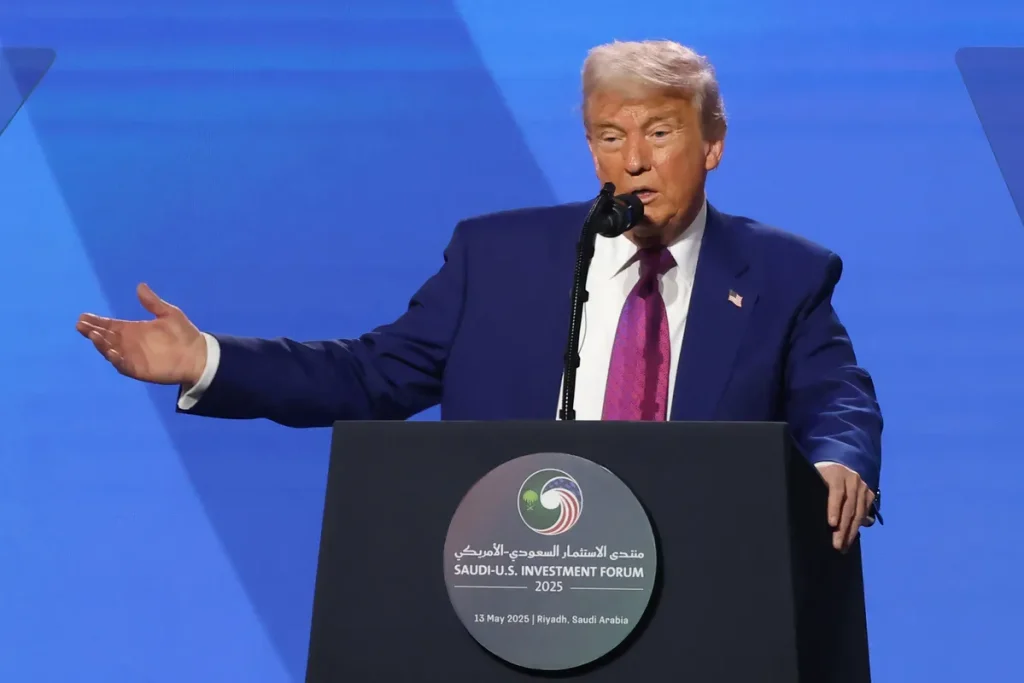 ⁠Trump to Order Removal of US Sanctions on Syria After Regional Consultations